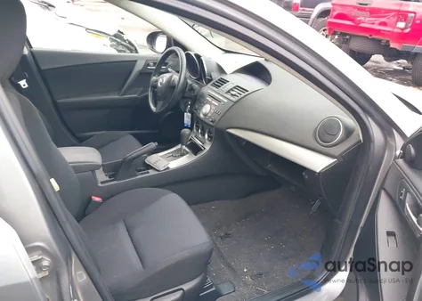 2010 Mazda Mazda3 I Touring z USA, uszkodzony, nr VIN JM1BL1SF3A1302367